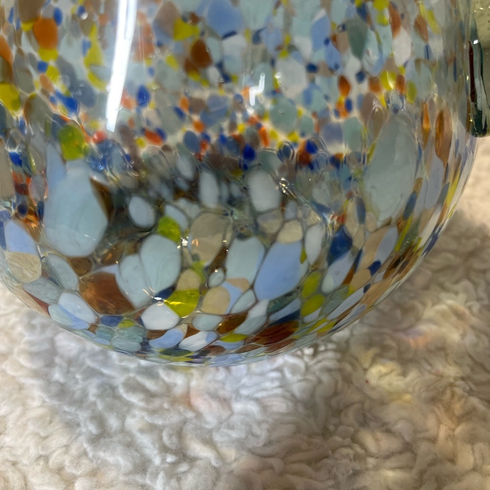 Mexican hand blown glass pitcher. Very Beautiful piece. 64oz - Picture 11 of 14